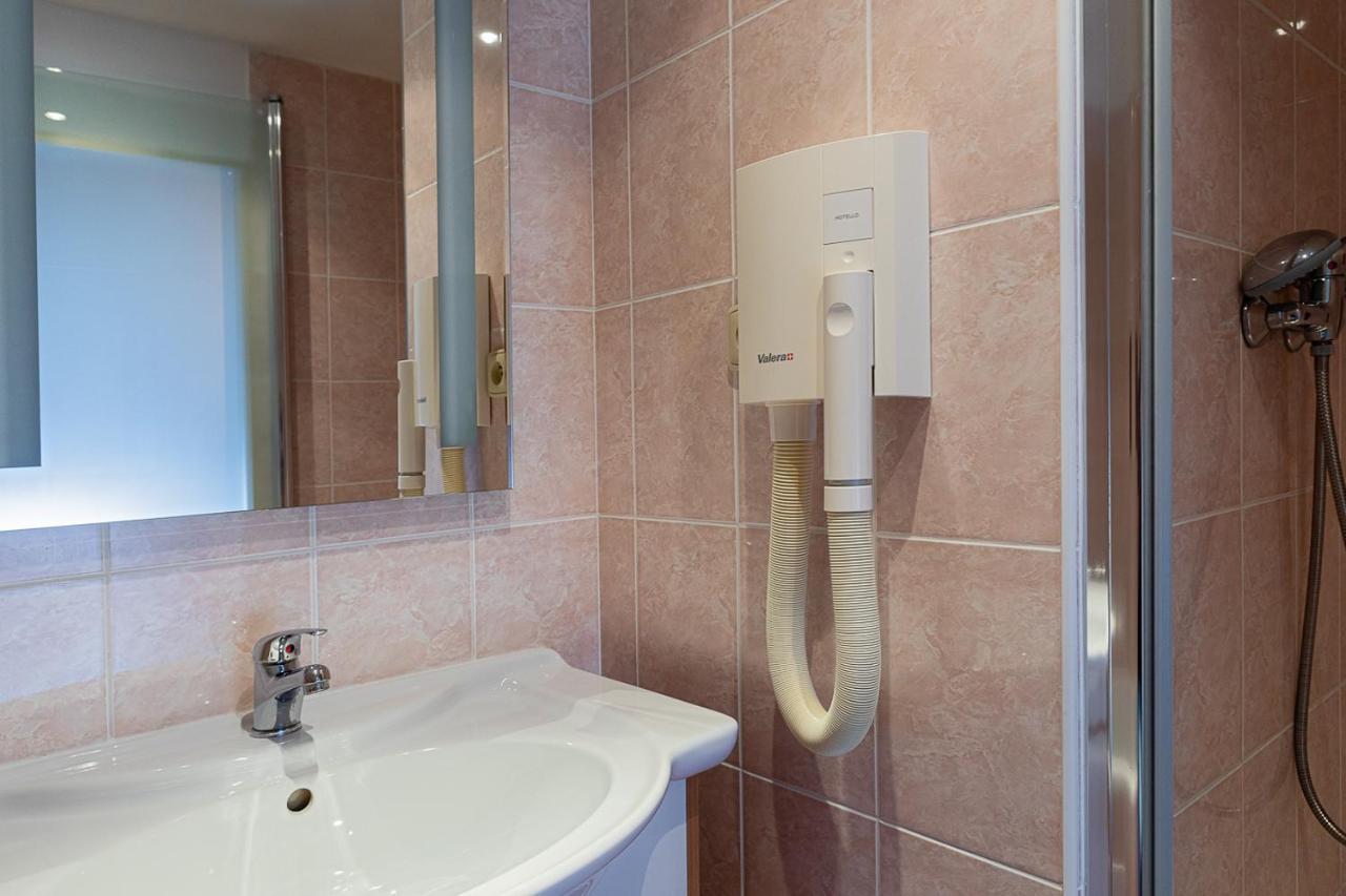 Hotel Slezan Bruntál Extérieur photo